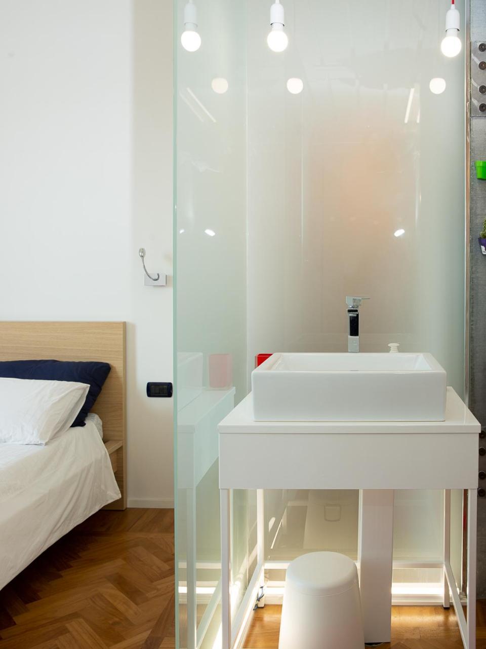 Room In Roma Isole Eksteriør billede